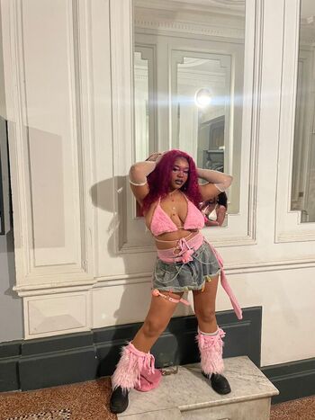 Full leaked Macadamia private onlyfans photo