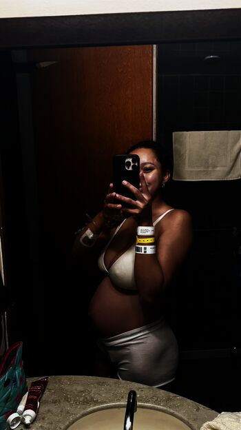 Full leaked Macaiyla private onlyfans photo