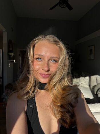 Full leaked Macimccarley private onlyfans photo