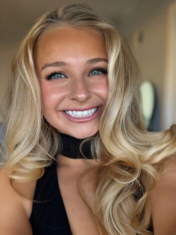 Full leaked Macimccarley private onlyfans photo