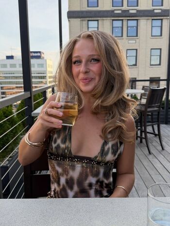 Full leaked Macimccarley private onlyfans photo
