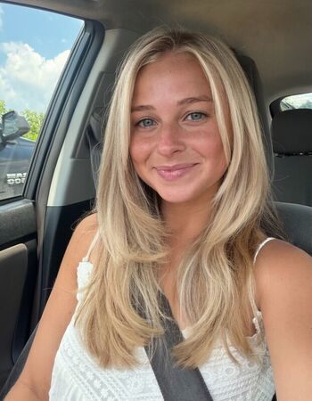 Full leaked Macimccarley private onlyfans photo