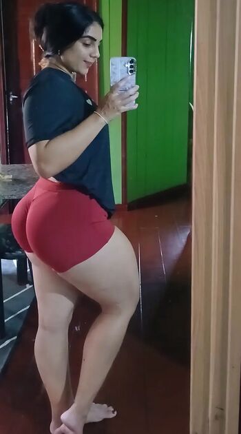 Full leaked Mackssine telles private onlyfans photo