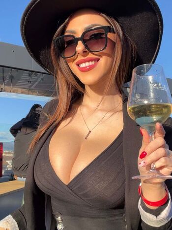 Full leaked Madamex private onlyfans photo