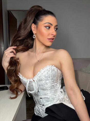 Full leaked Madamex private onlyfans photo