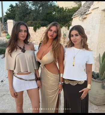 Full leaked Madda alberani private onlyfans photo