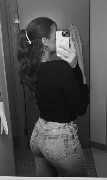 Full leaked Maddie raymond private onlyfans photo