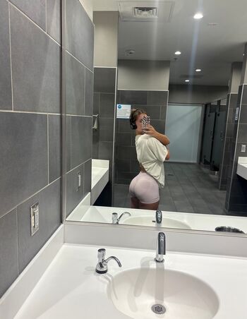 Full leaked Maddiecxx page private onlyfans photo