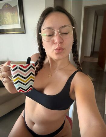 Full leaked Maddiekaay private onlyfans photo