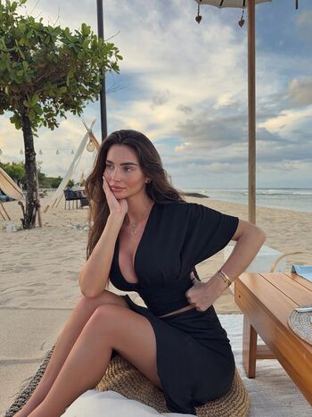 Full leaked Maddy cheary private onlyfans photo