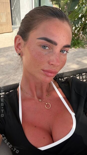 Full leaked Maddy cheary page private onlyfans photo
