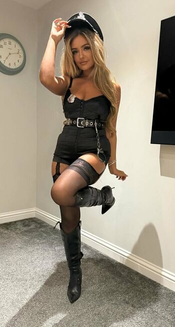 Full leaked Madeleine kyme private onlyfans photo