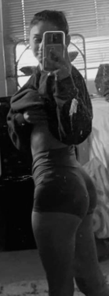 Full leaked Madi bowes private onlyfans photo