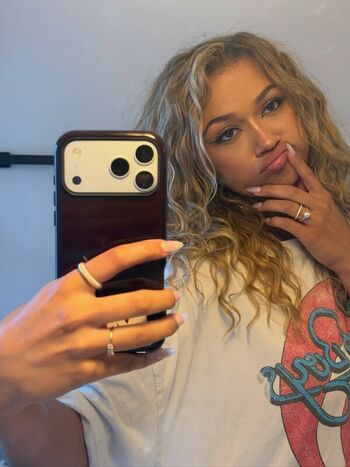 Full leaked Madison bailey page private onlyfans photo