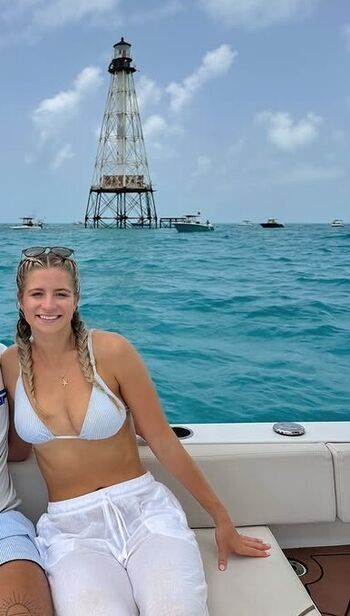 Full leaked Madison chuchla private onlyfans photo