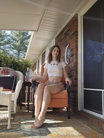 Full leaked Madison fry page private onlyfans photo