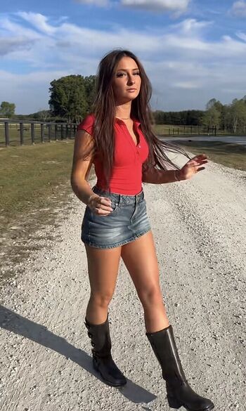 Full leaked Madison ingram private onlyfans photo