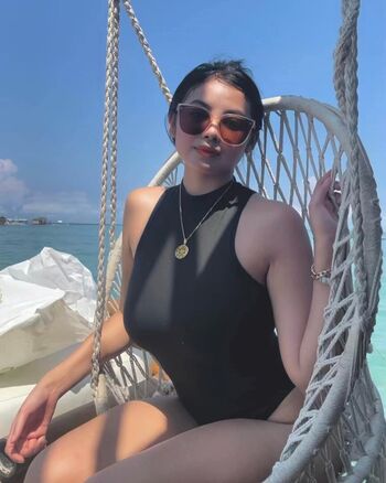 Full leaked Mae santos page private onlyfans photo