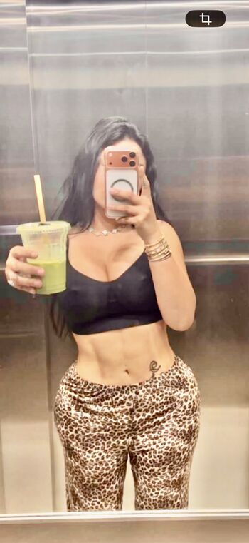 Full leaked Maeva ghennam private onlyfans photo