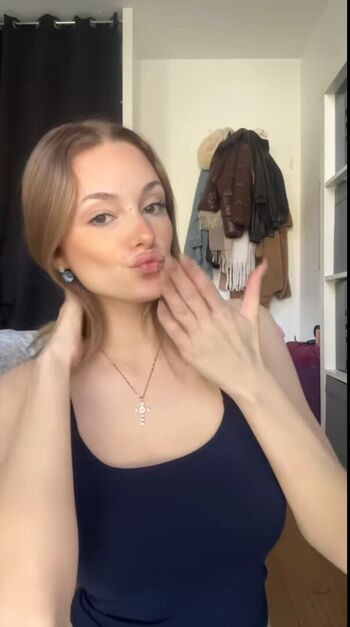 Full leaked Maevasmr private onlyfans photo