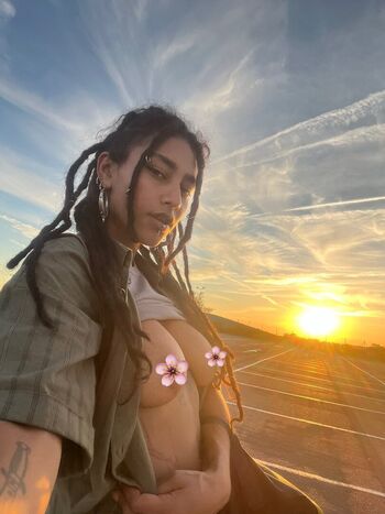 Full leaked Mageia liber private onlyfans photo