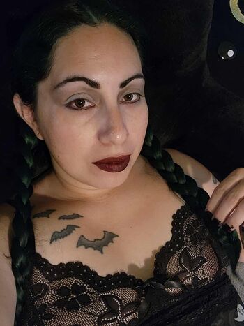 Full leaked Maggispicymom private onlyfans photo