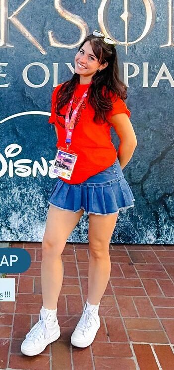 Full leaked Magicwithmeg private onlyfans photo