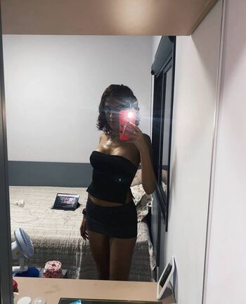 Full leaked Magrinha siliconada private onlyfans photo