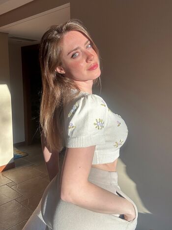 Full leaked Magui ansuz page private onlyfans photo