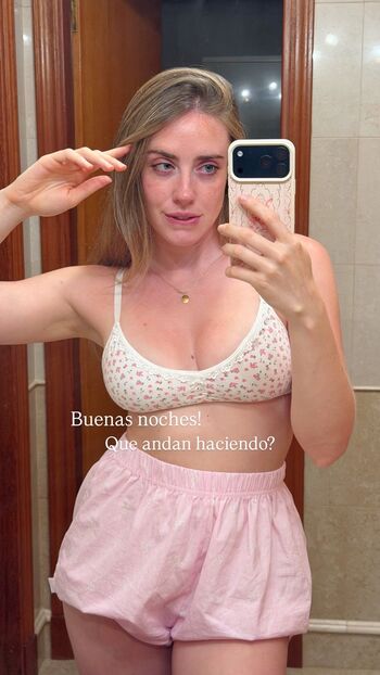 Full leaked Magui ansuz page private onlyfans photo