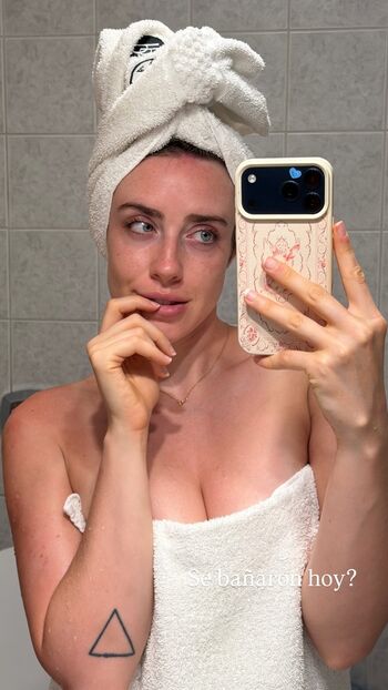 Full leaked Magui ansuz page private onlyfans photo