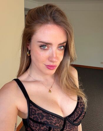 Full leaked Magui ansuz private onlyfans photo