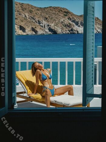 Full leaked Magui corceiro page private onlyfans photo