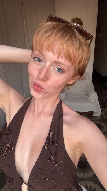 Full leaked Mai buzzcut private onlyfans photo