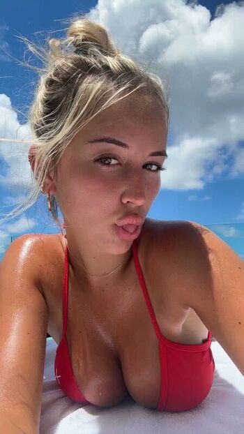 Full leaked Mailiholtx page private onlyfans photo