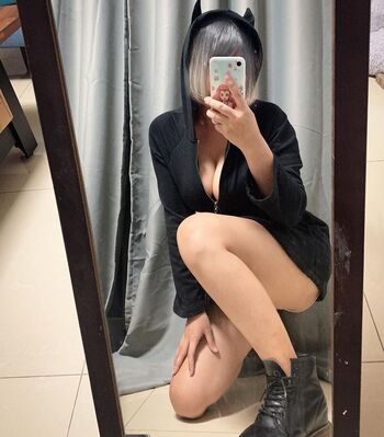 Full leaked Maipei page private onlyfans photo