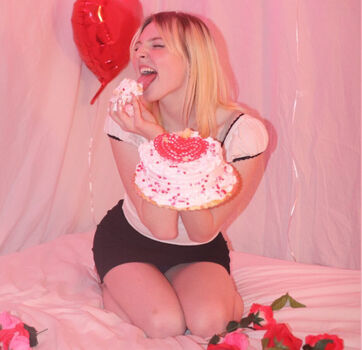 Full leaked Maireclaire dubard page private onlyfans photo