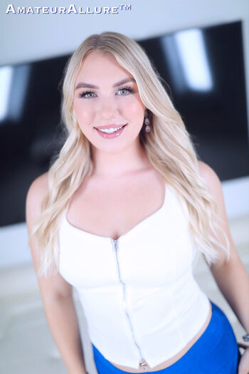 Full leaked Maiseymonroe private onlyfans photo