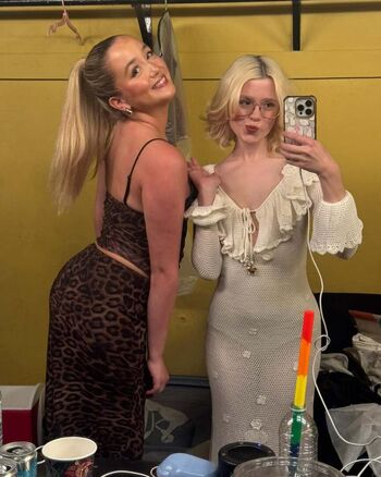 Full leaked Maisie peters private onlyfans photo