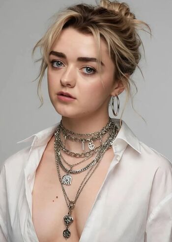 Full leaked Maisie williams private onlyfans photo