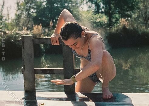 Full leaked Maisie williams private onlyfans photo