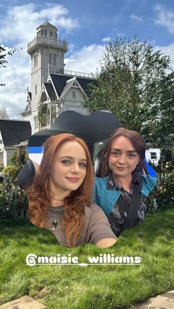 Full leaked Maisie williams private onlyfans photo