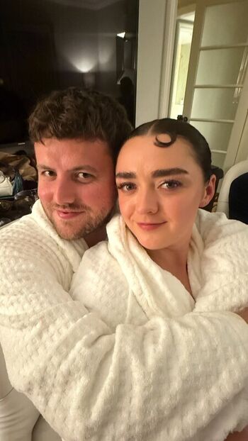 Full leaked Maisie williams private onlyfans photo