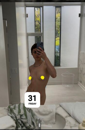 Full leaked Maisie williams page private onlyfans photo