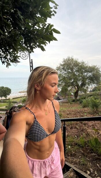 Full leaked Maisieellenfitness page private onlyfans photo
