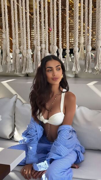 Full leaked Maissane private onlyfans photo