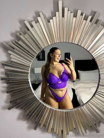 Full leaked Maisyjrobertson private onlyfans photo