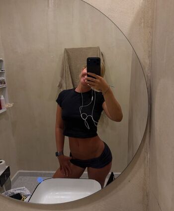 Full leaked Maja aleonie private onlyfans photo