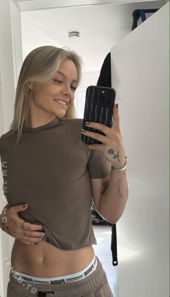 Full leaked Maja hochhalter private onlyfans photo