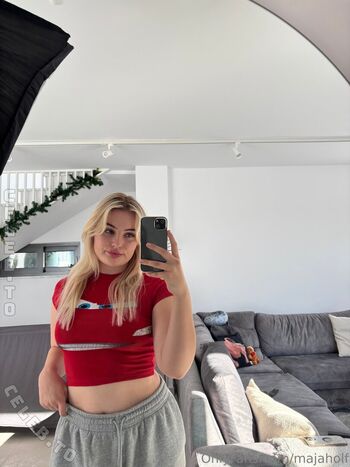 Full leaked Maja holf private onlyfans photo